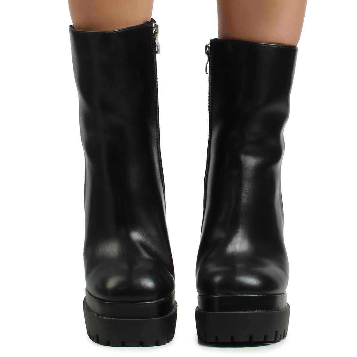 Sienna-1 Lug Platform Bootie