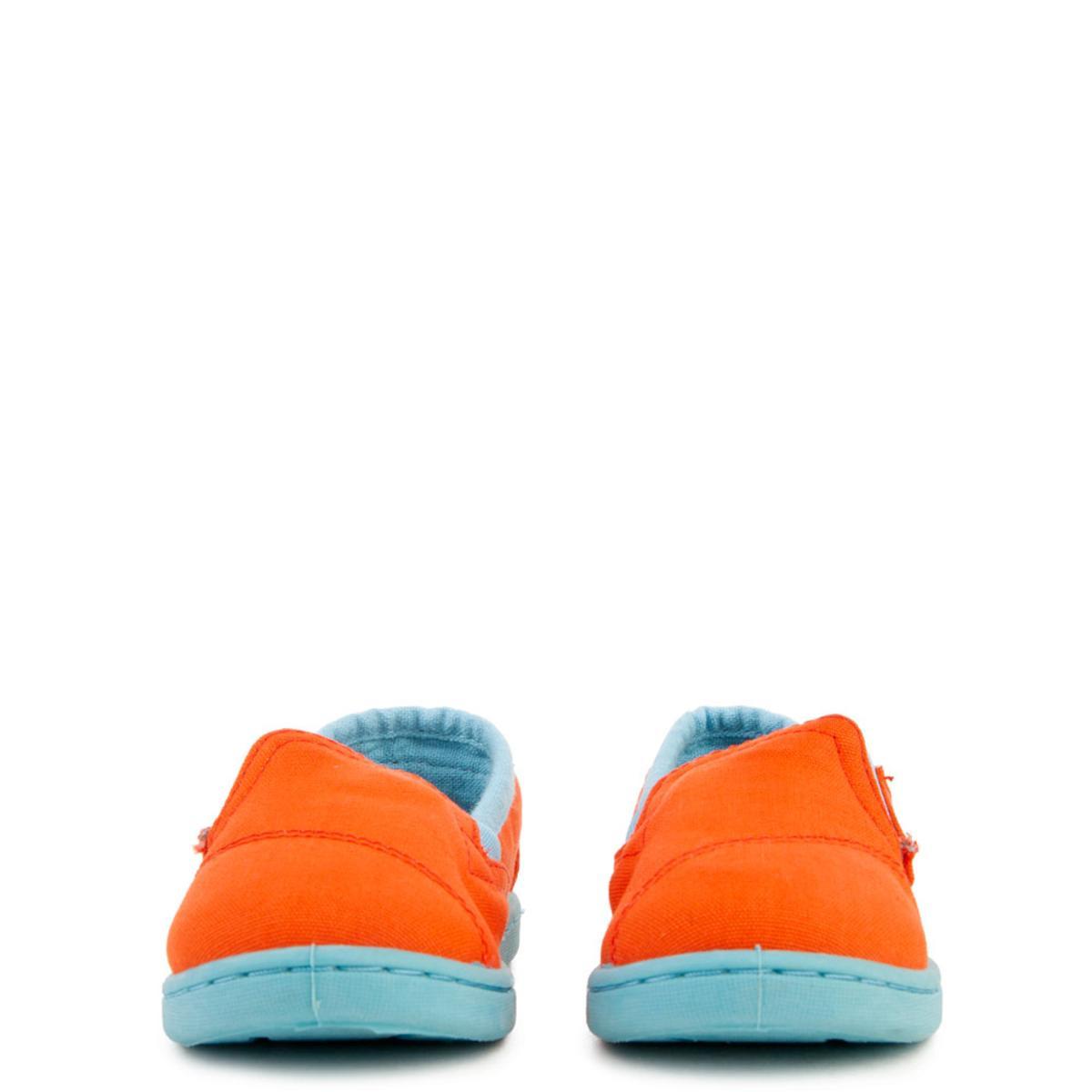 Tiny Toms Avalon Fiesta Canvas