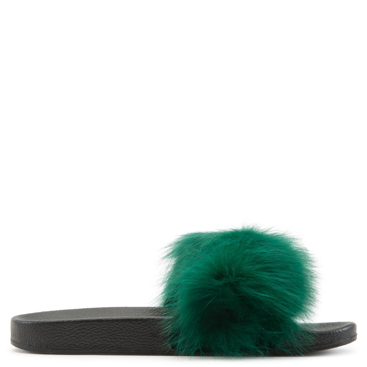 Fanzzy-1 Fur Slides
