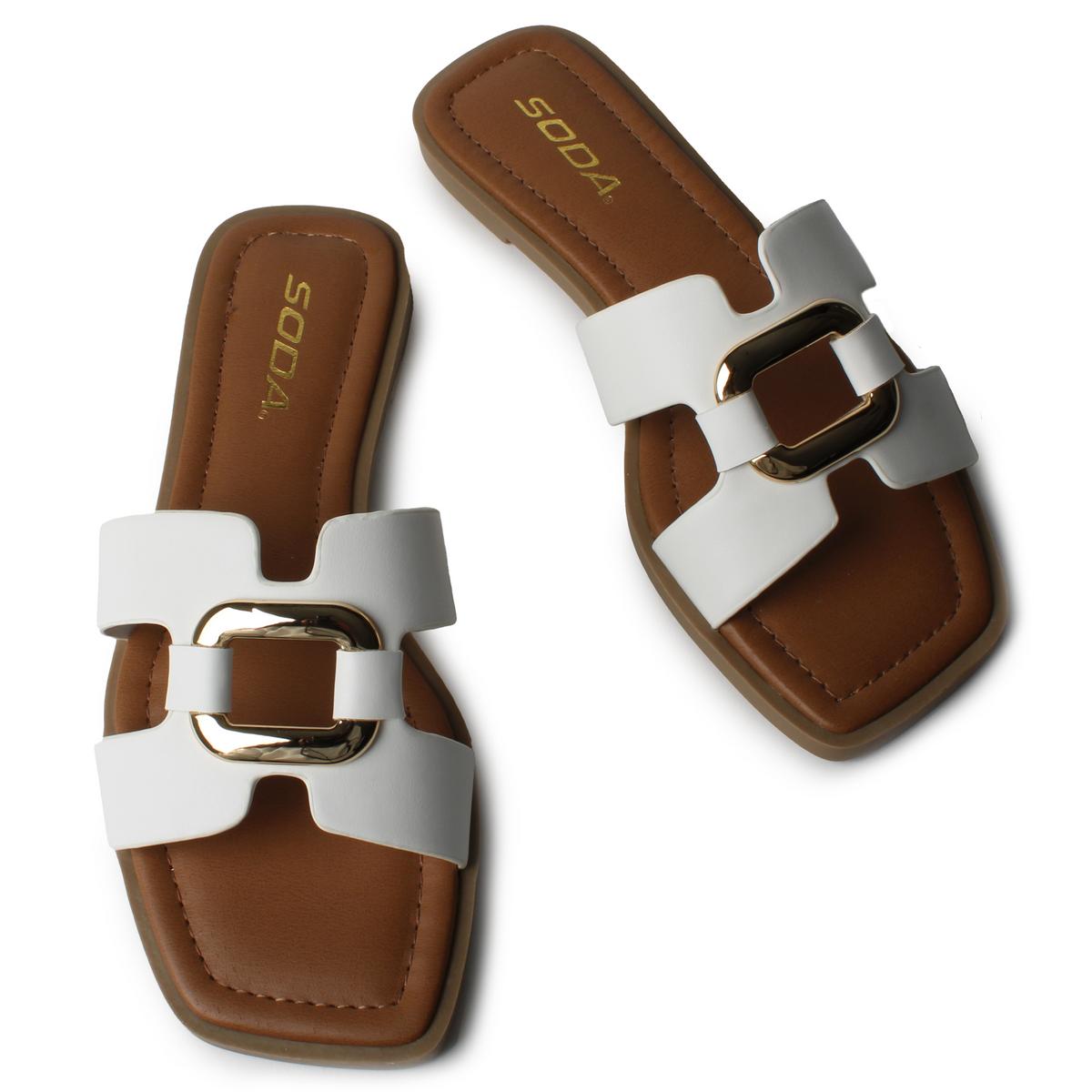 Feng Flat Sandal