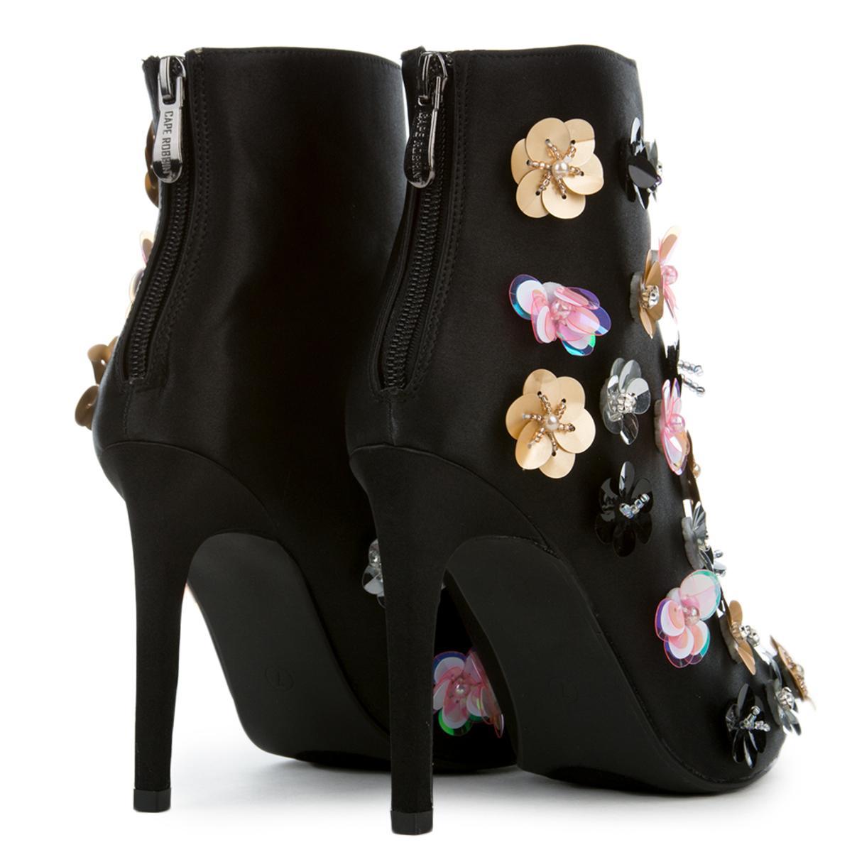 Cape Robbin Gigi-13 Black Booties BLACK