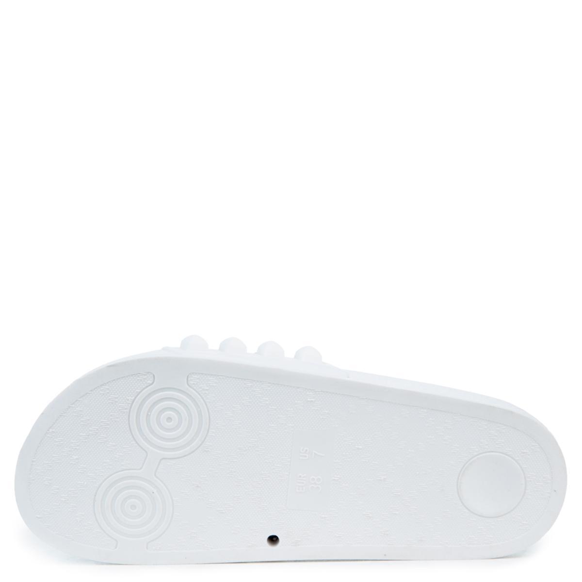 Flatter-27S Slides White