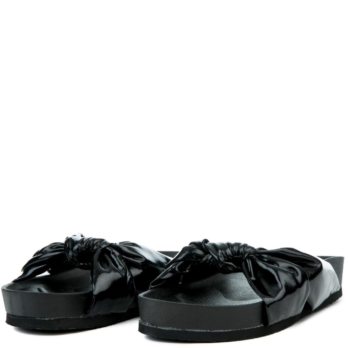 Cape Robbin Moira-35 Slide Black