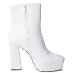 Luster-1 White Ankle Boots