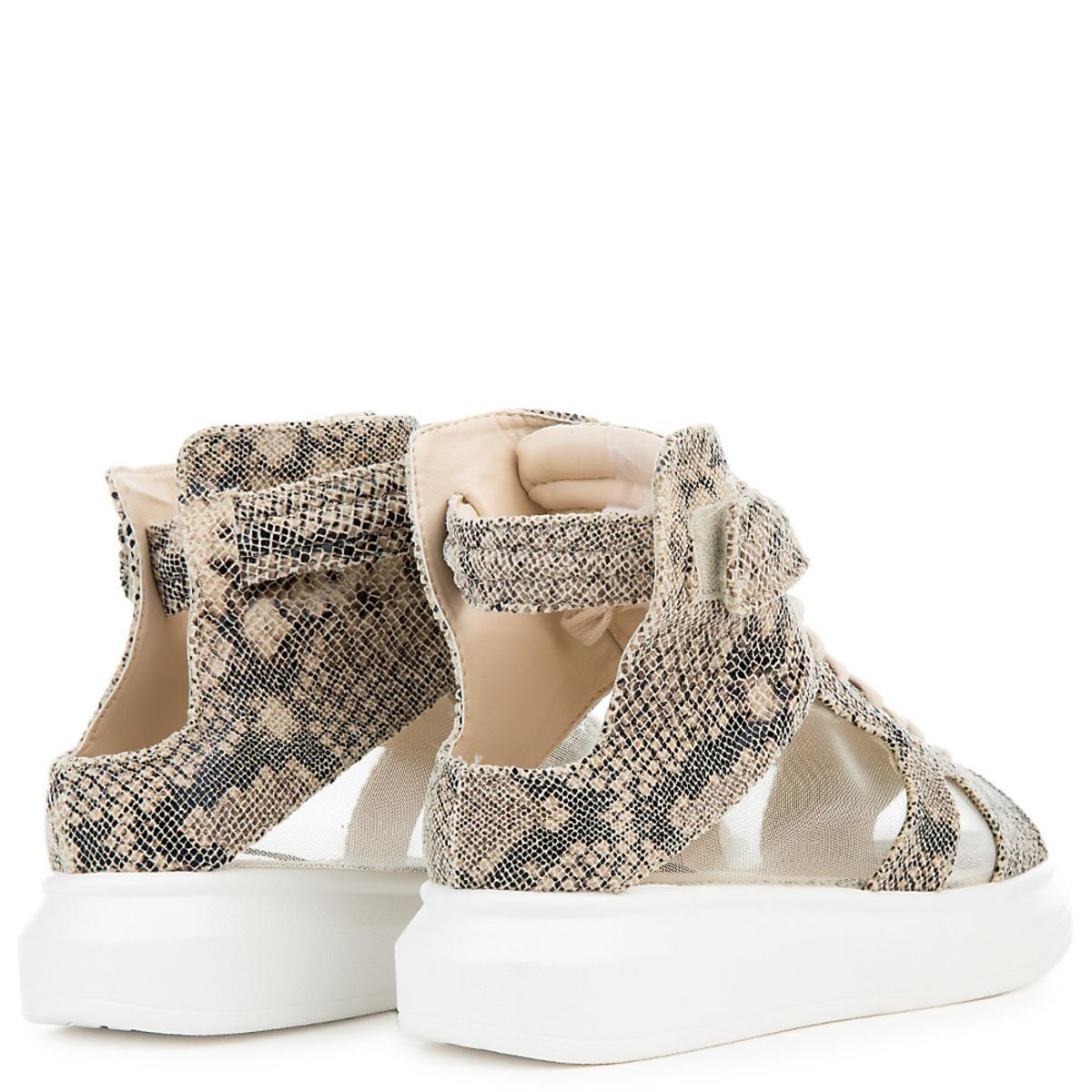 Forever-7 Sneaker Snake