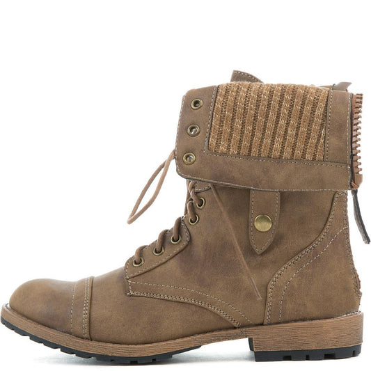 Star-8 Lace-Up Boot Taupe