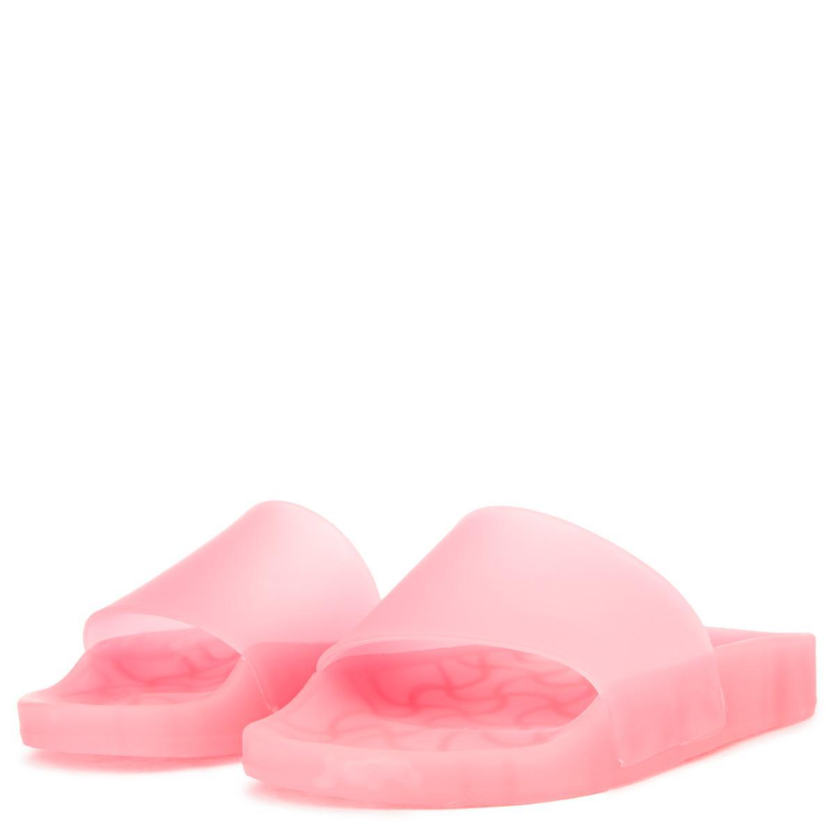 Amar-05 Slides PINK PVC