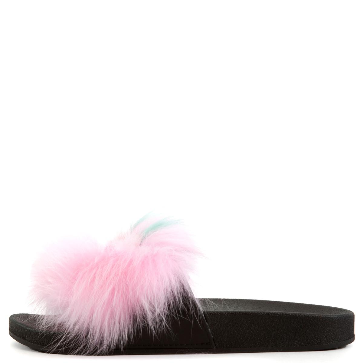 Mochi-Shi Fur Slides