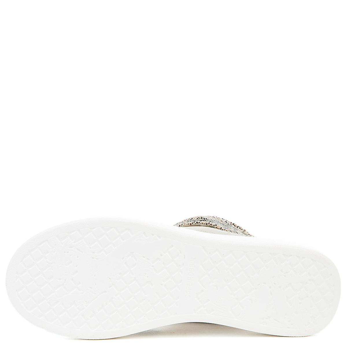 Forever-7 Sneaker Snake