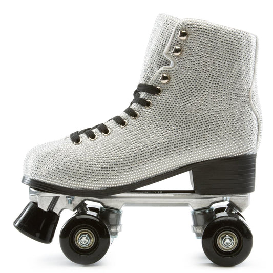 Archie-15 Lace-Up Roller Skates